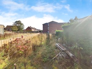 Photo 14- click for photo gallery